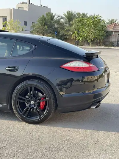 بورش باناميرا 2012 index