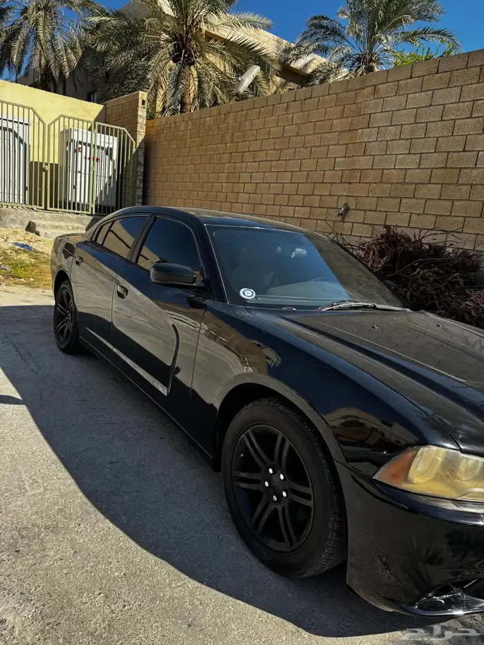 سيارة دوج موديل 2013 للبيع 9