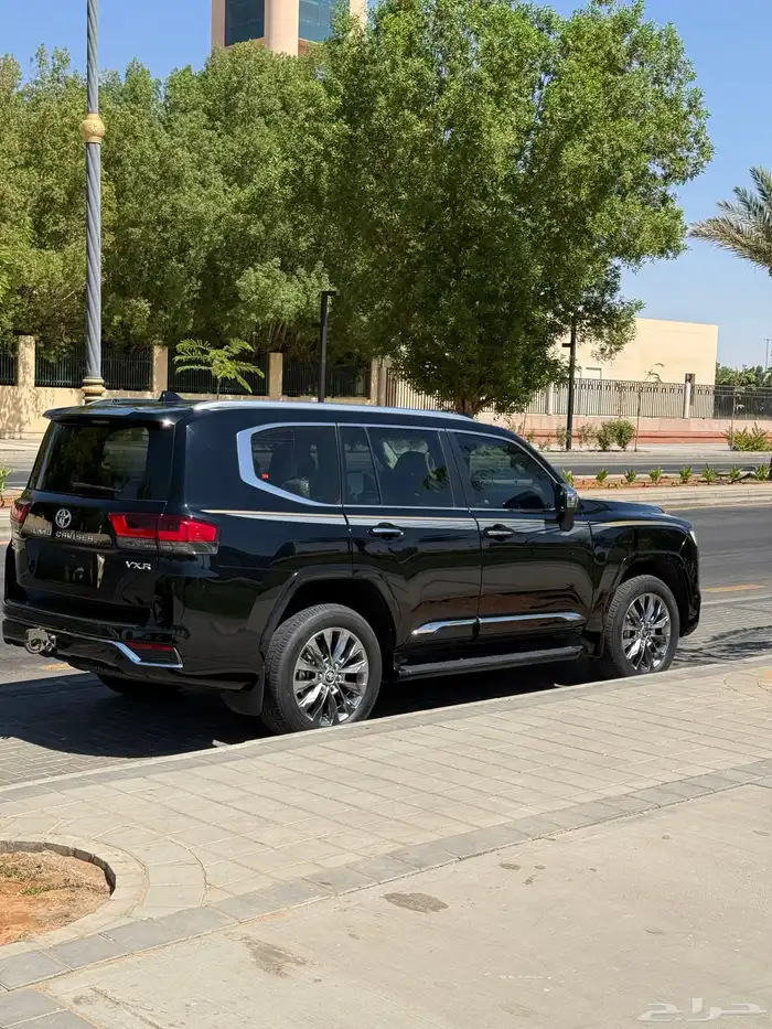 لاندكروزر VXR 2022 5