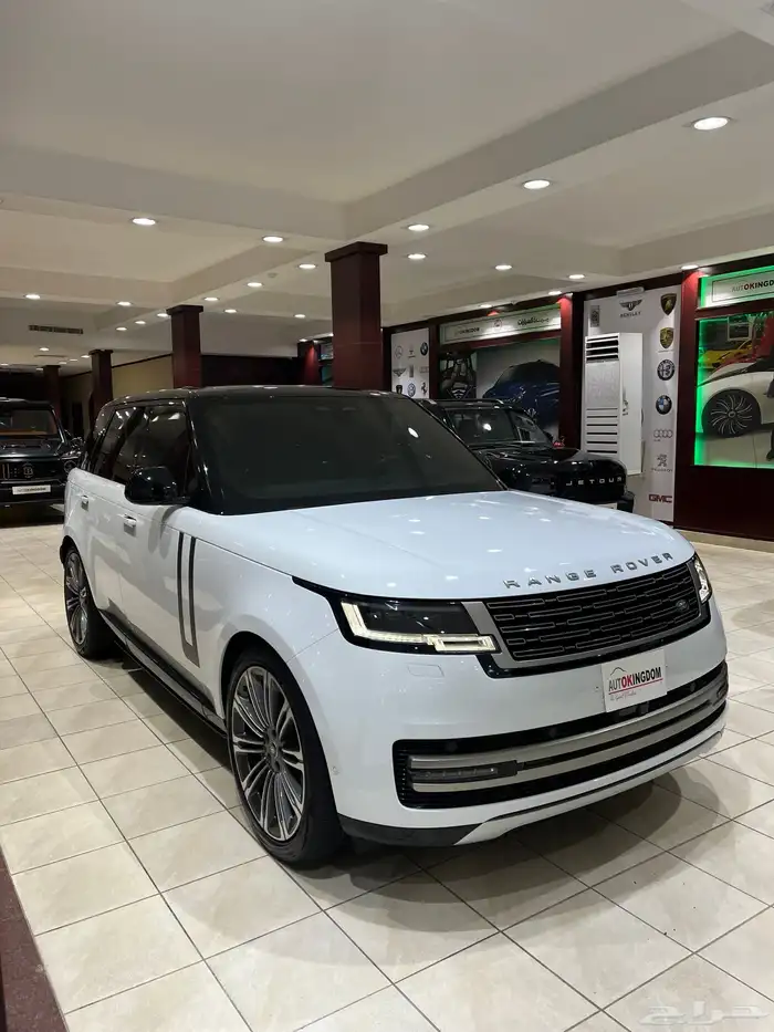 رنج روفر فوج HSE P530 2024 1