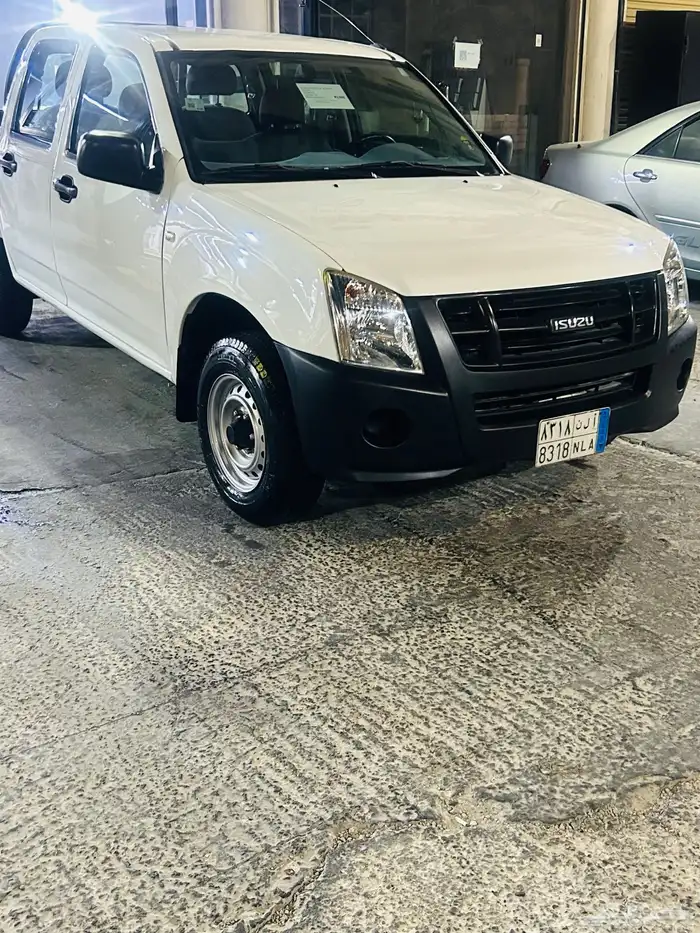 ايسوزو ديماكس  موديل 2012 0