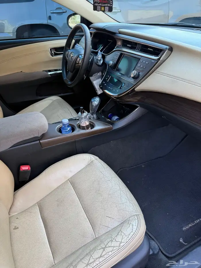 تويوتا افالون فل كامل فئة ليموتد 2013 18