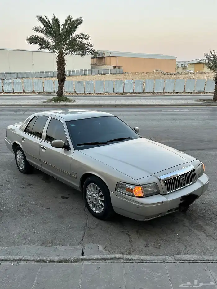 فورد ماركيز 2011 2