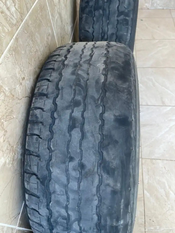 كفرات دنلوب نظيف نص عمر 1