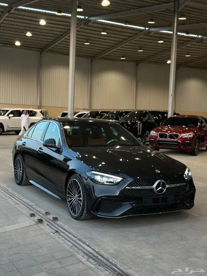 مرسيدس C200 موديل 2025 1