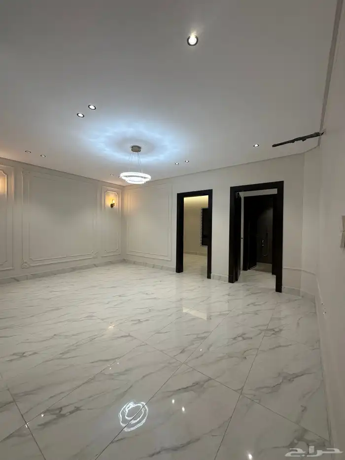 شقق تمليك 6 غرف شقق تمليك 5 غرف الحلقة الشرقية 4