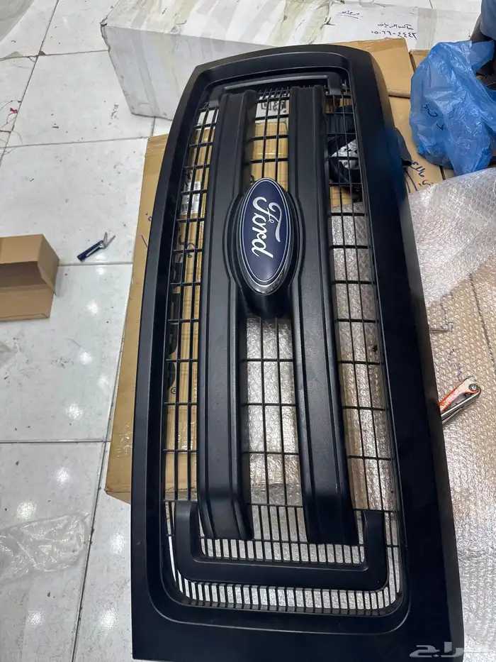 شبك وانور واجهية مع ديكورات داخليه F150 فورد 1