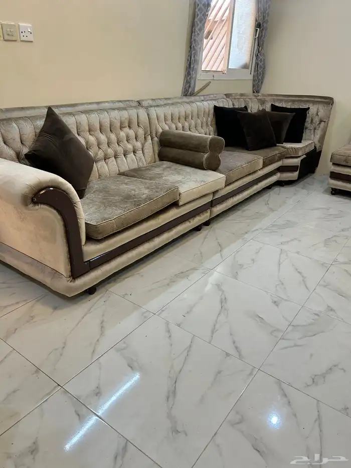 كنب للبيع نظيف 0