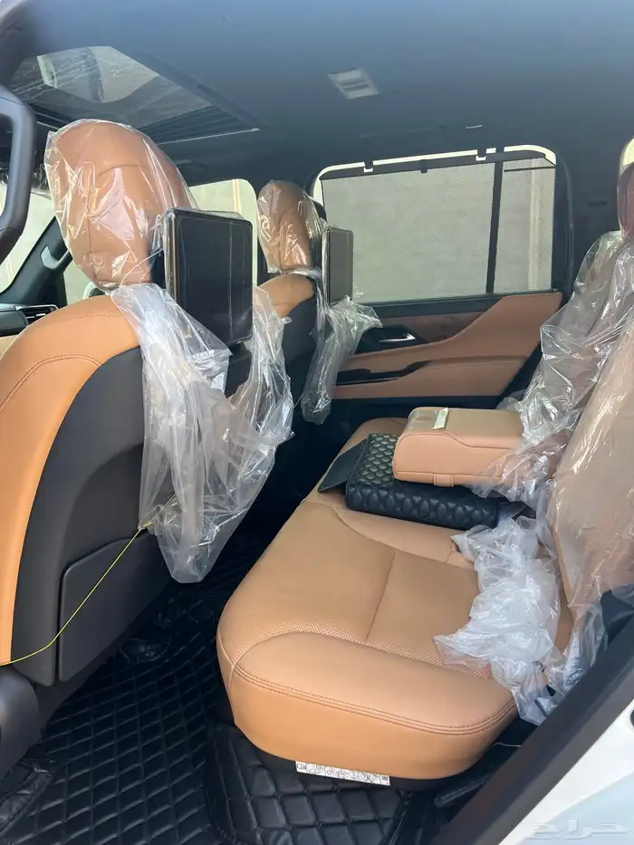 لكزس 2025 وارد الكويت عداد 23 الف فقط 8