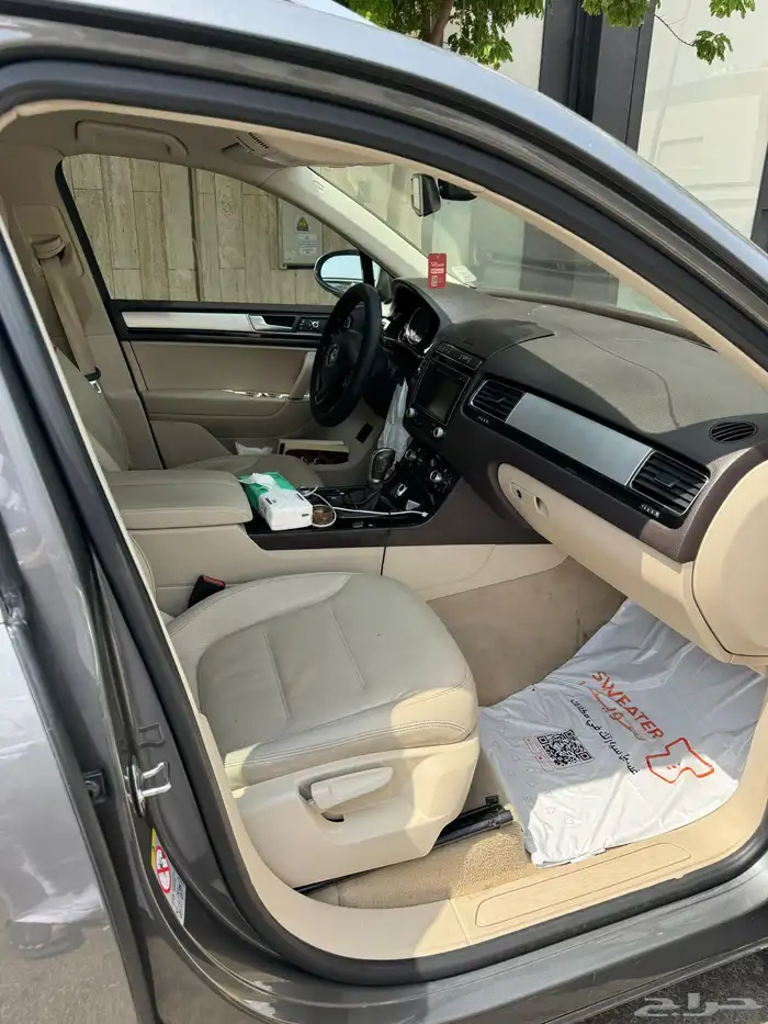 فولكس واجن طوارق ستاندر 2015 للبيع 13