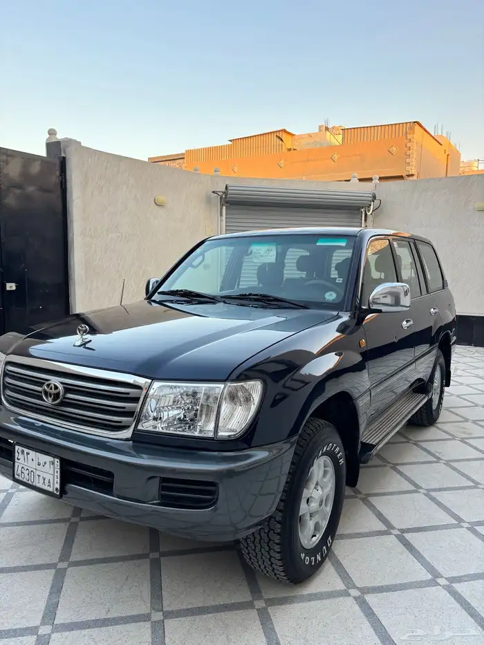 جيب لاندكروزر 2004 ديزل أساس 18