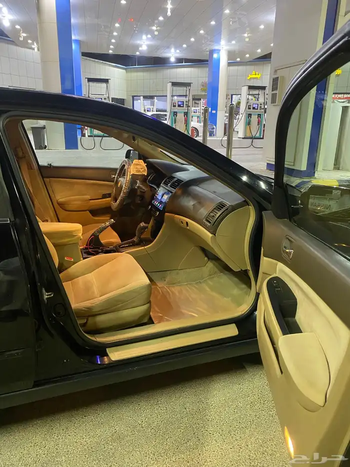 بيع هوندا اكورد 2007 8