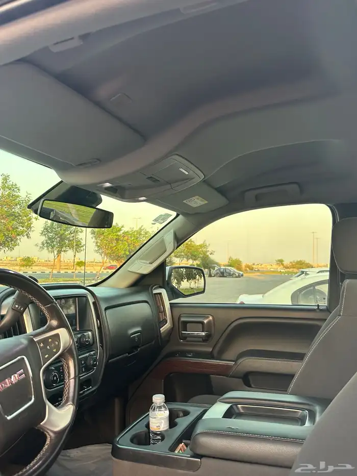 للبيع جمس سييرا 2018 غماره Z71 دبل 4X4 فل 39