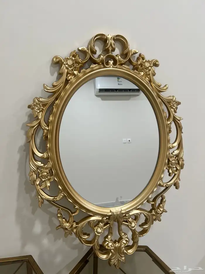 مرايا جداريه متوفر 3 حبات 0