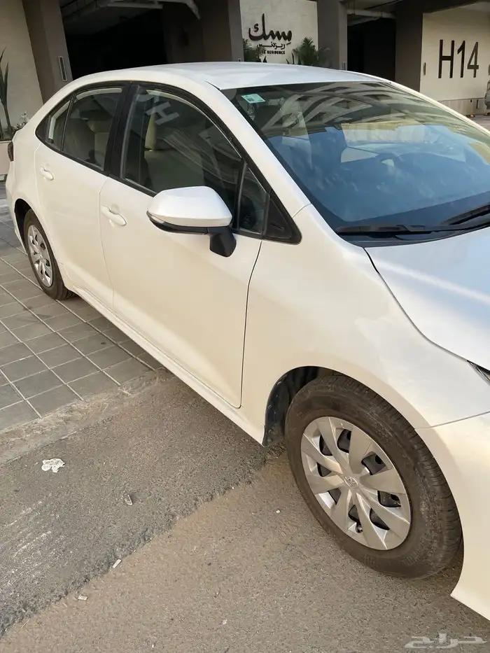 تويوتا كورولا XLI 1.5 ستاندر بنزين 2022 5