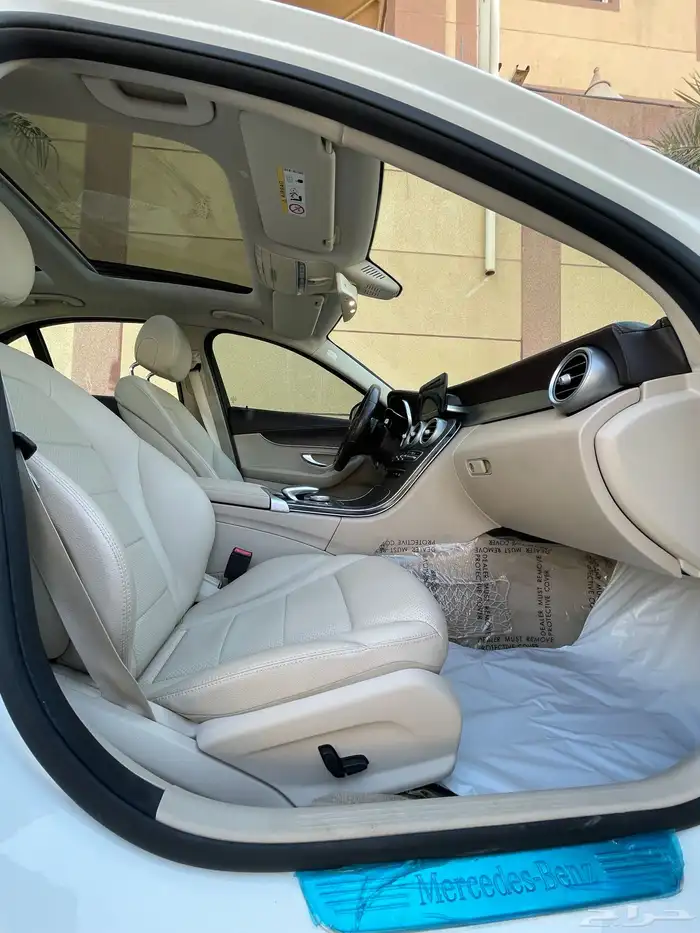 مرسيدس-2019-C200-فل كامل- بنزين- جفالي-قمه النظآفه 22