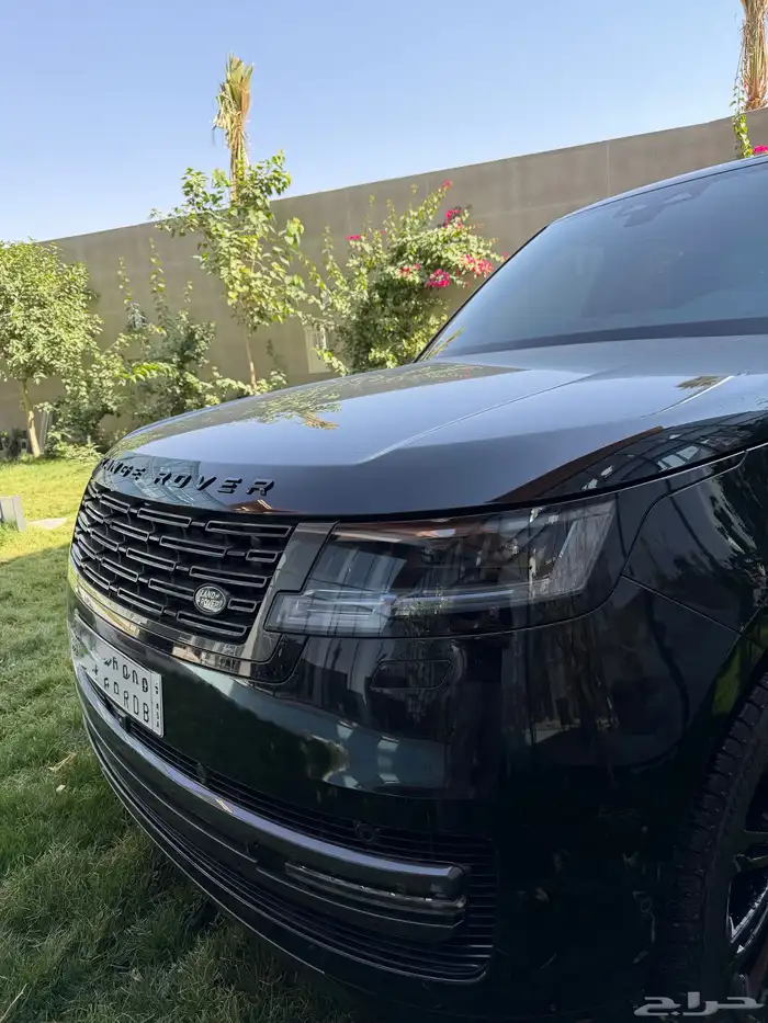 رنج روفر فوج 24 بلاك اديشن 2