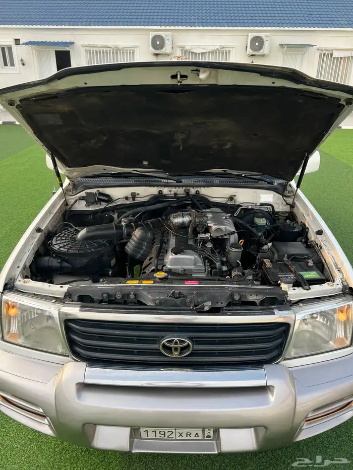 تويوتا لاندكروزر 2002 فل كامل 36