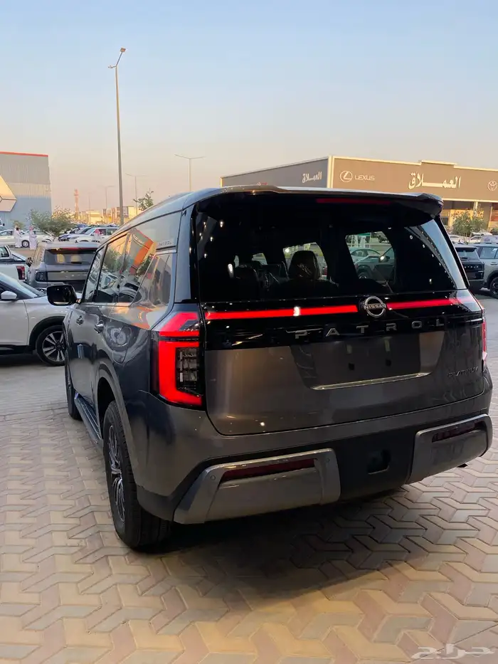 نيسان باترول 2026 بلاتينيوم فل كامل تنفس طبيعي سعودي 3