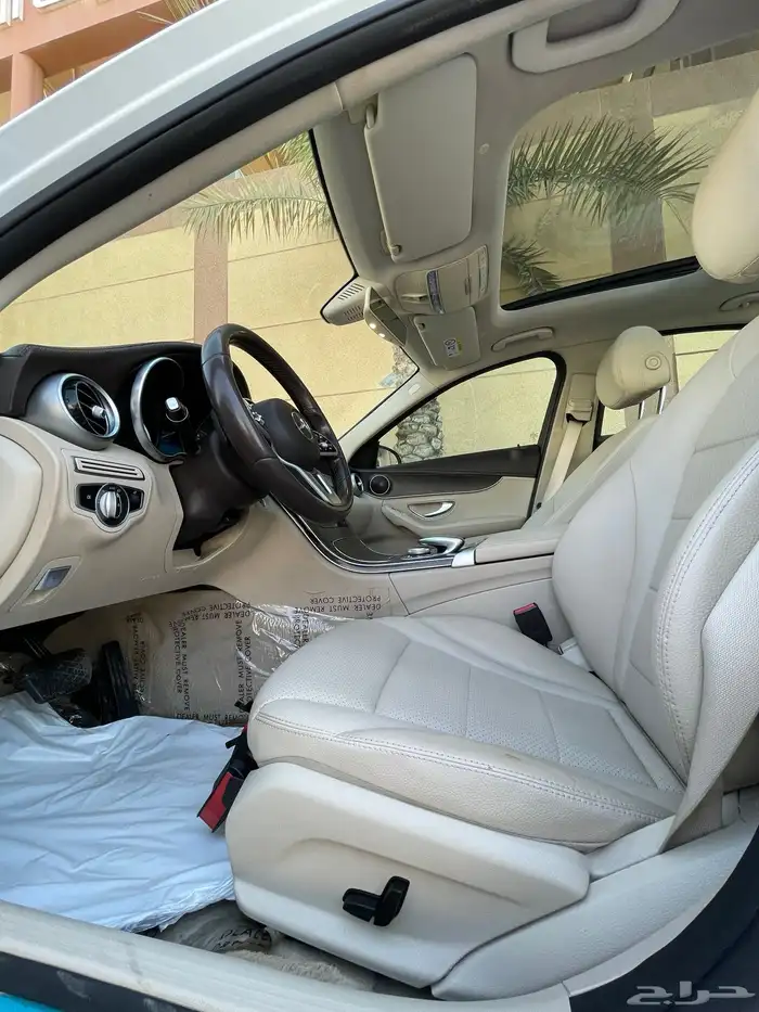 مرسيدس-2019-C200-فل كامل- بنزين- جفالي-قمه النظآفه 12