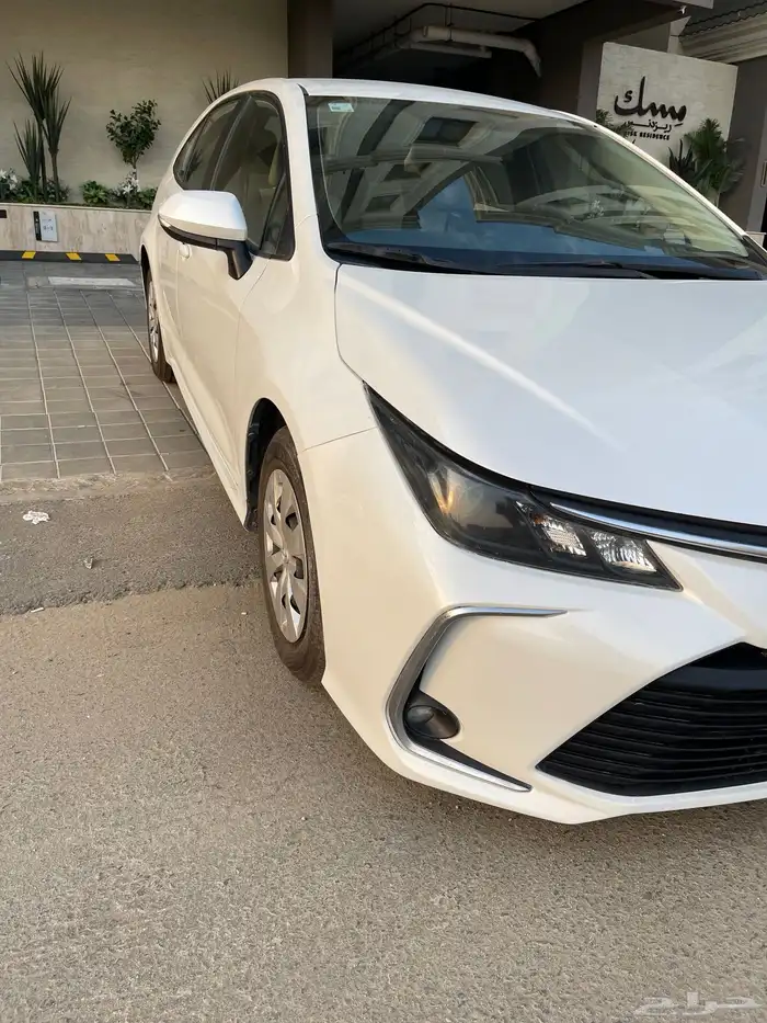 تويوتا كورولا XLI 1.5 ستاندر بنزين 2022 3