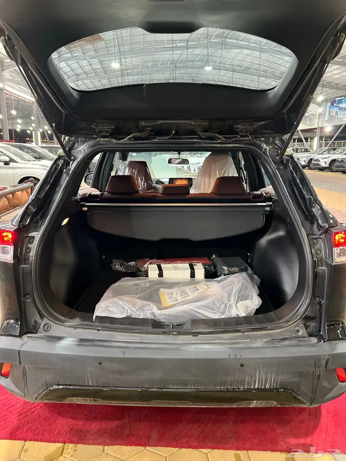 تويوتا   كورولا كروس XLE نص فل هايبرد 2023 جديد 83.000 شامل 23