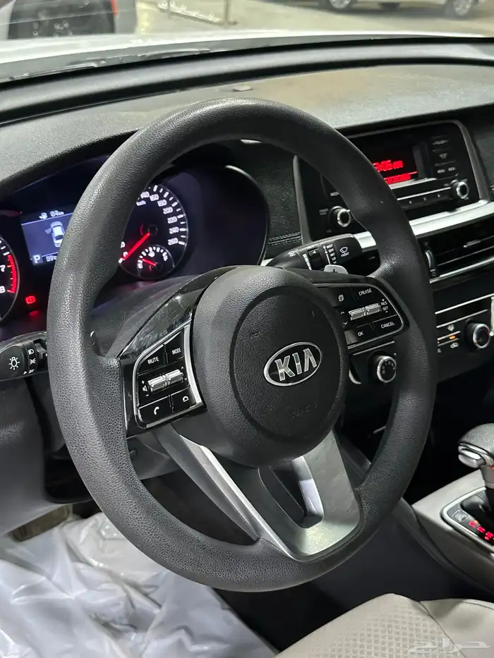 كيا اوبتيما 2020 مطور لدى معرض(عبيد الرشيدي) 21