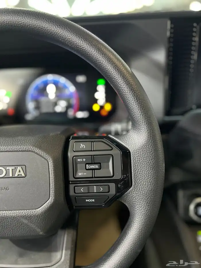 تويوتا برادو TXL-1 بنزين 2025 جديد سعودي 187.450 شامل 18