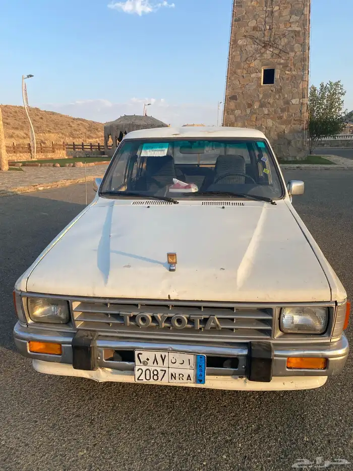 هايلكس 1987 فل كامل 11