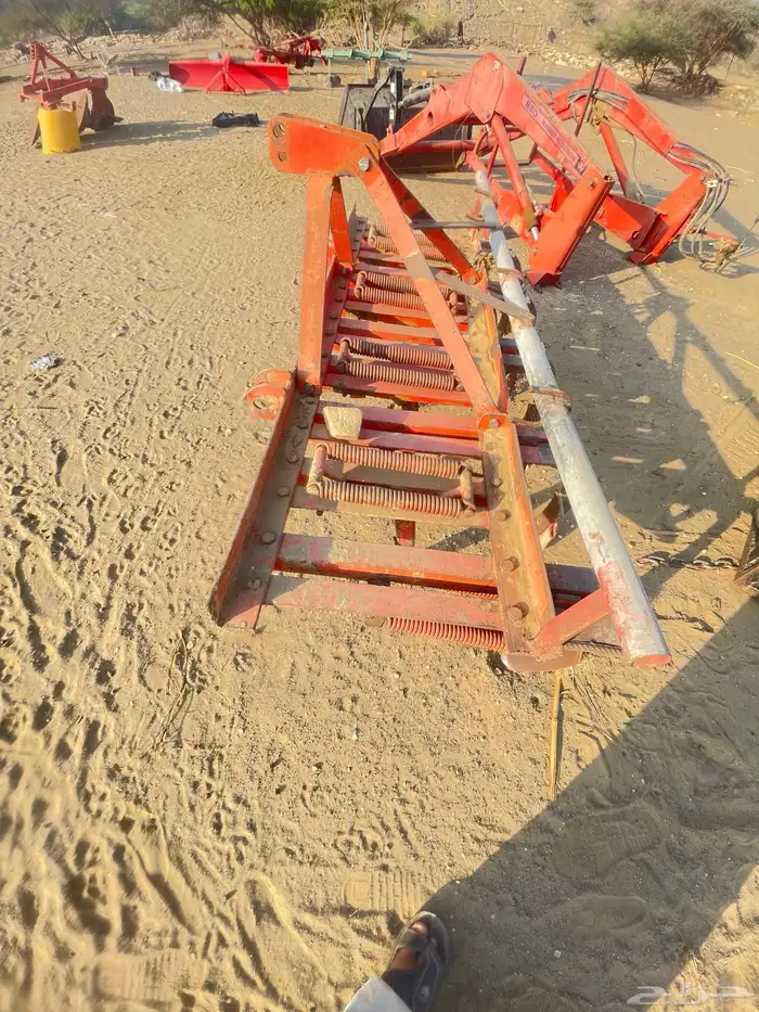 بكت حراثه ماسي فرجستون نظيف استخدام بصيط مع مخراش 2