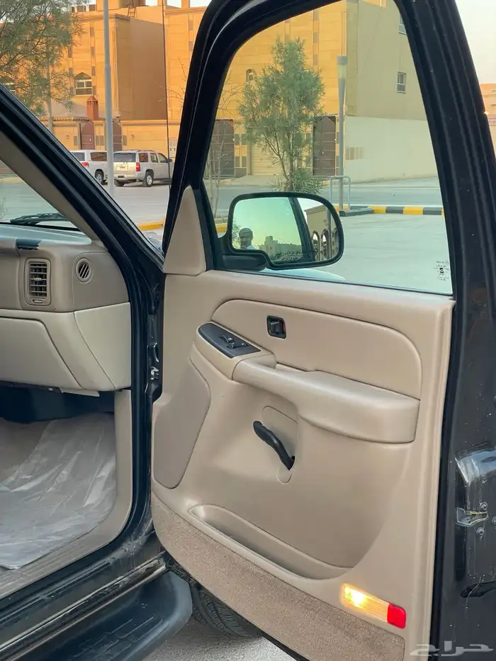 GMC سوبربان 2004 مخزن 57