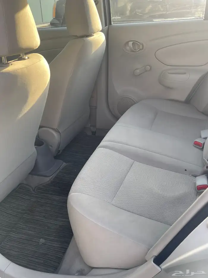 نيسان صني لون فضي 2020 شبه وكالة 16