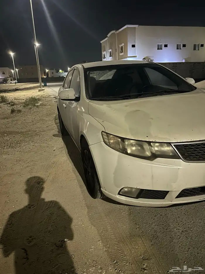 للبيع كيا سيراتو. 2013 3