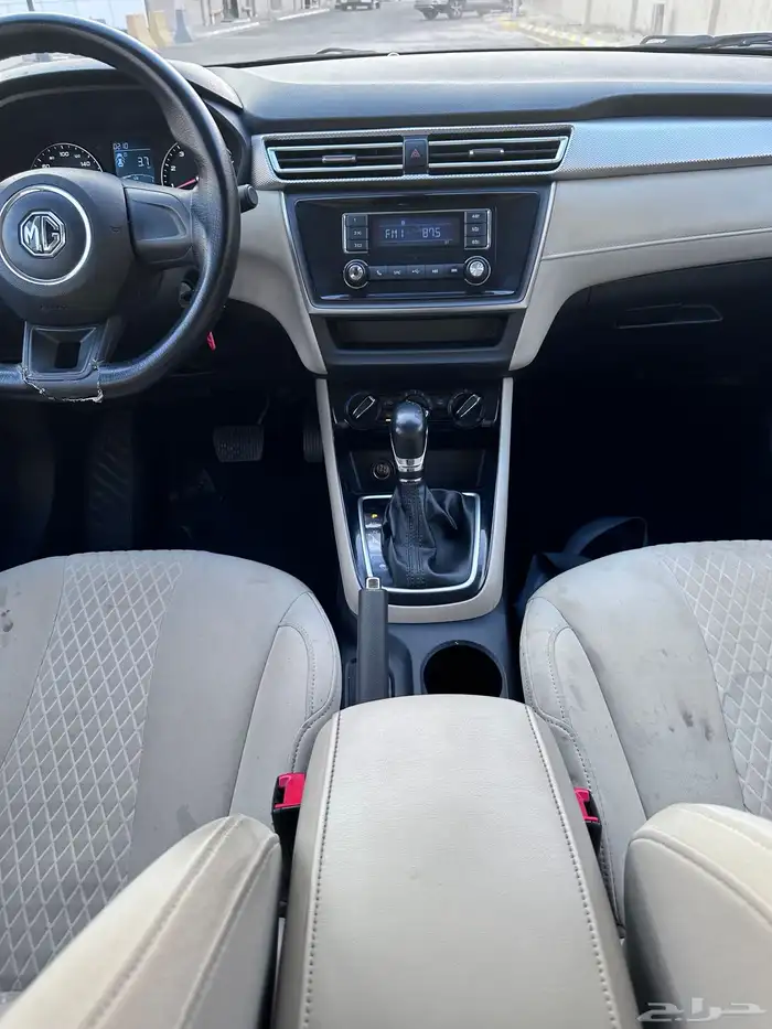 للبيع ام جي 5 موديل 2023 بودي بلد الممشى 50الف وكسور 8