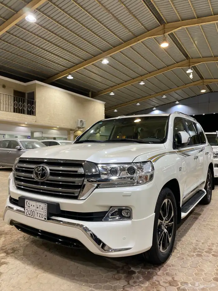 للبيع جيب VXS فل كامل 2016 هيدروليك بريمي عداد 74 الف 1