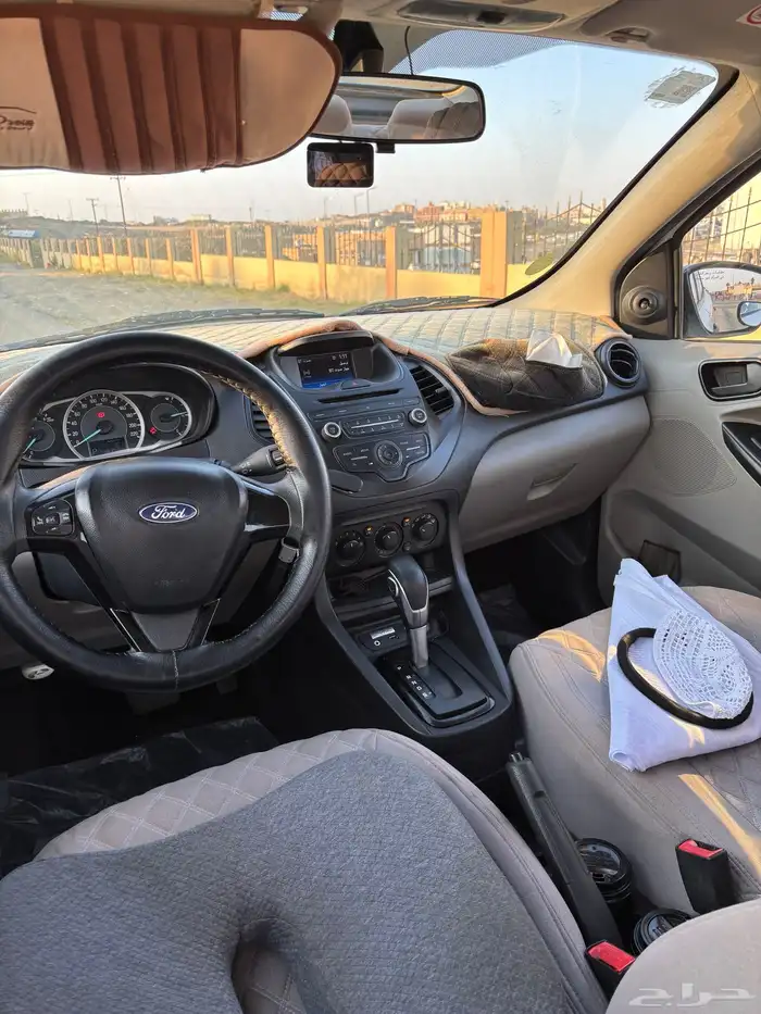 فورد فيقو 2018 للبيع 8