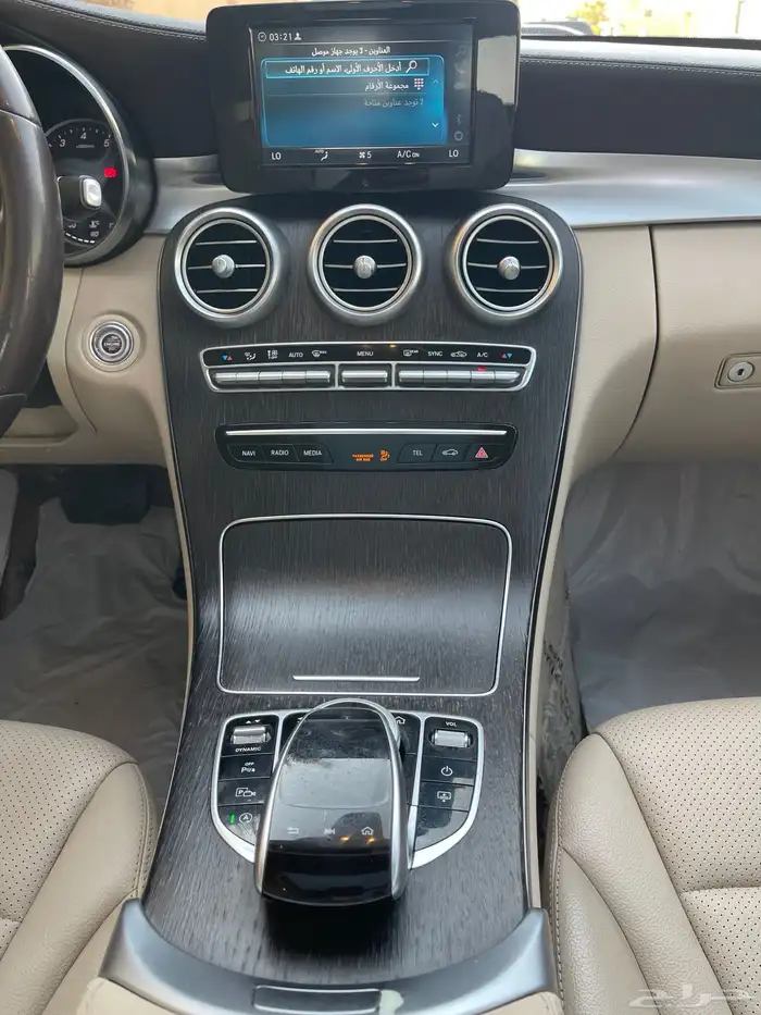 مرسيدس-2019-C200-فل كامل- بنزين- جفالي-قمه النظآفه 31