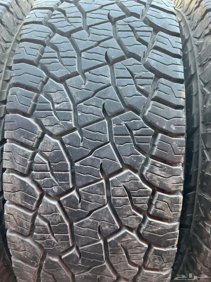 جنوط برايد اصلي مع كفرات كوماهو 285.70.17 تاريخ 24 18