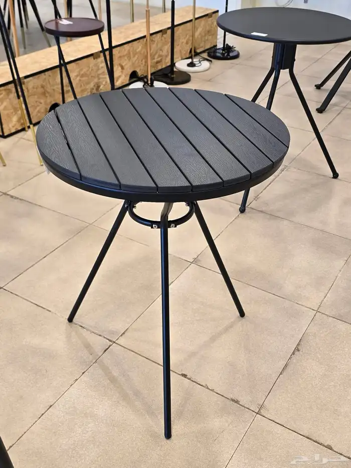 طاولات كافي مع كراسي جاهزة وتفصيل للفنادق والجلسات الخارجية 24