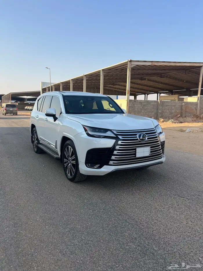 لكزس 2025 وارد الكويت عداد 23 الف فقط 2