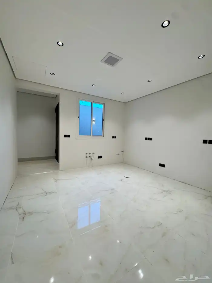 للبيع دور الخرج حي الاسكان 6