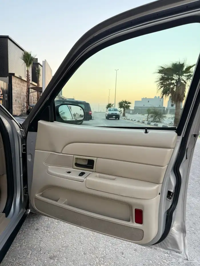 فورد كراون فكتوريا - 2012 سعودي ( استخدام شخصي ) 23