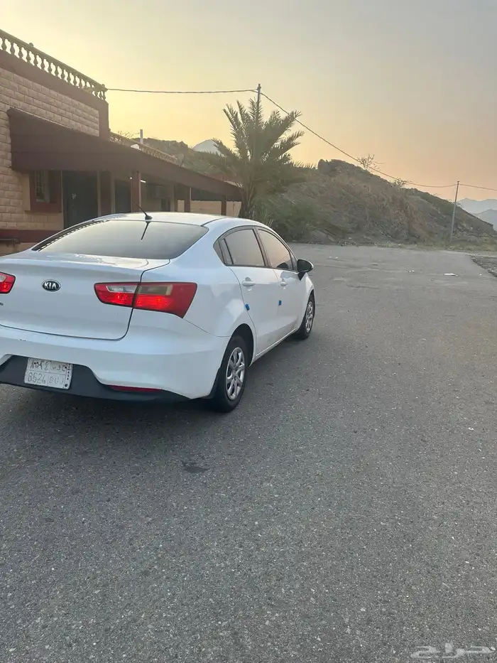 كيا ريو نضيف 12