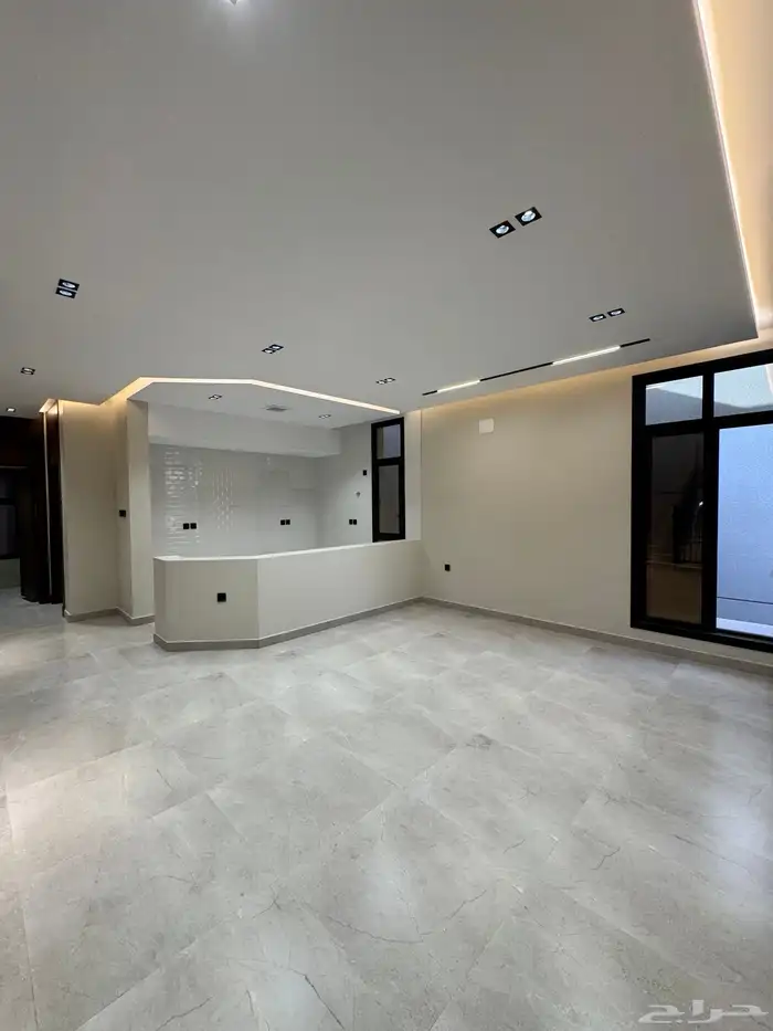 للبيع فيلا مودرن دورين وملحق بحي راقي واصل جميع الخدمات 20