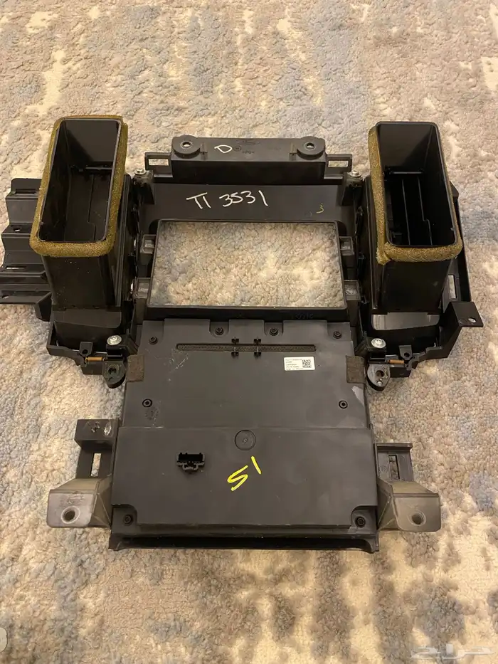 شاشة فورد تورس 2015 فل كامل 10