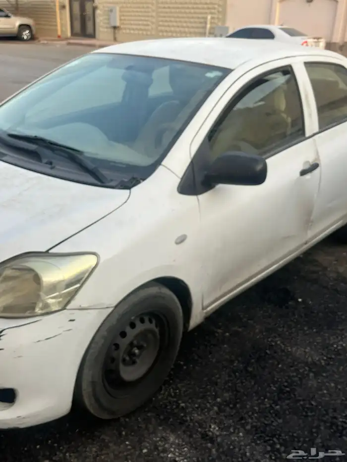 للبيع يارس 2013 1