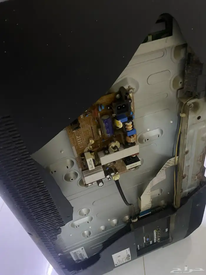 شاشة تلفزيون Samsung مكسورة قطع غيار فقط 0