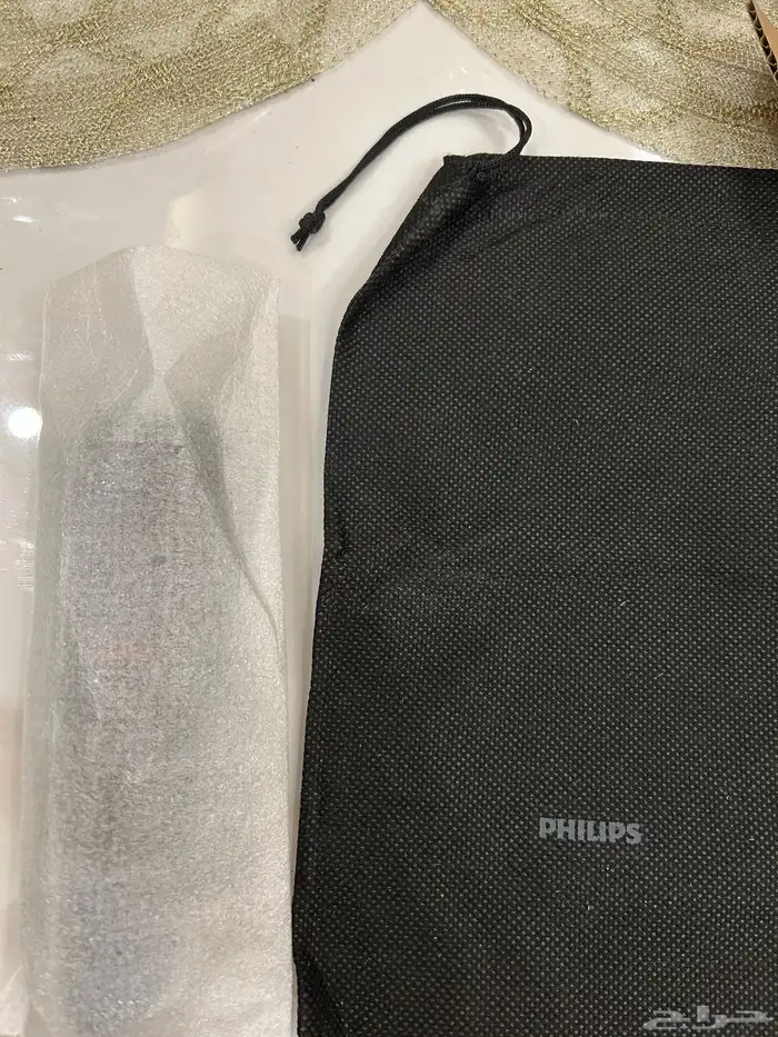 مكينة حلاقة فليبس شبه جديدة بكامل الملحقات 14