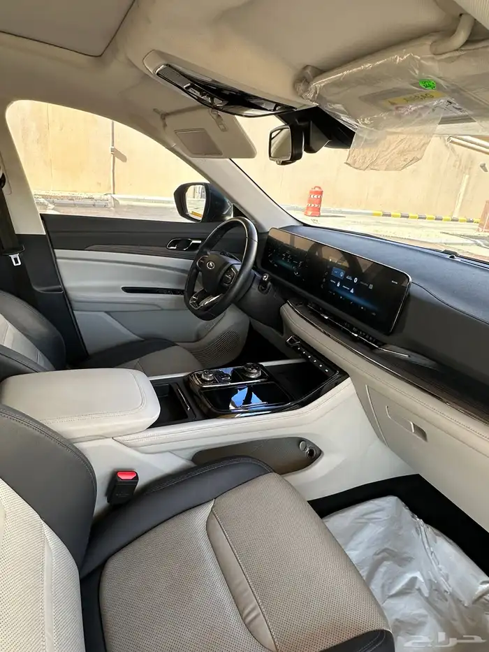 فورد توريتوري 2023 اللون ازرق 11