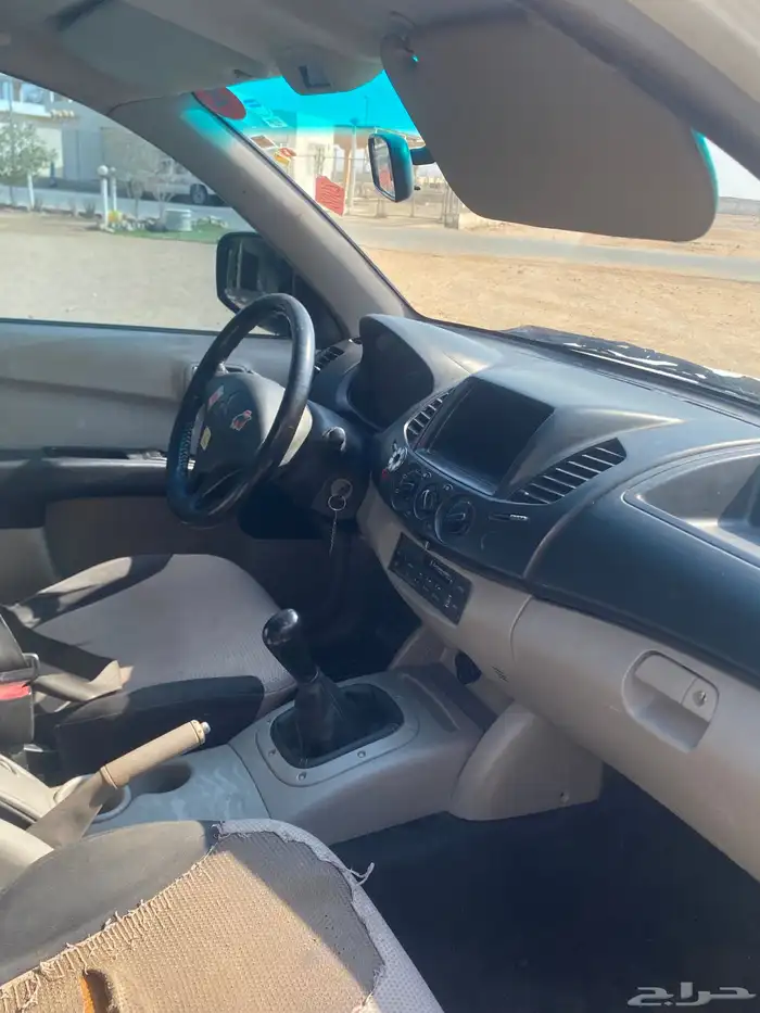 سياره مستبيشي 5